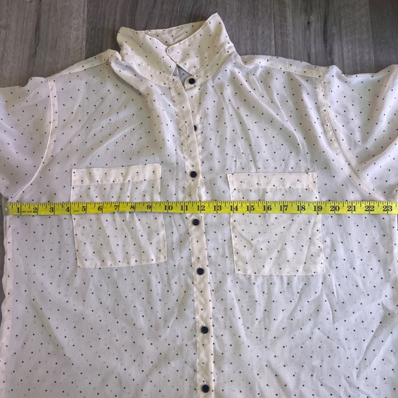 American Apparel chiffon oversized button down long sleeve blouse cream polkadot - Picture 5 of 6
